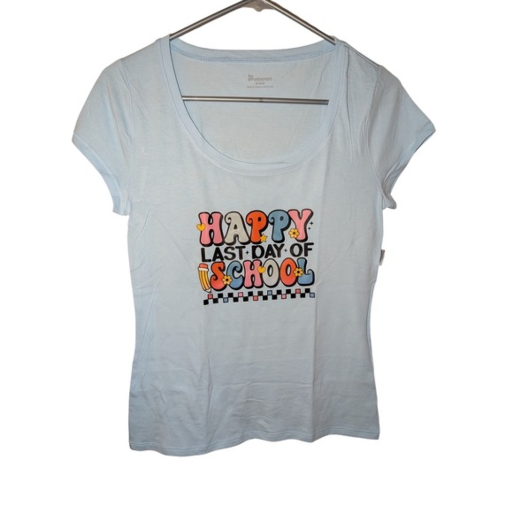 No Boundaries Womens Happy Last Day of School Graphic Tee Light Blue Medium 8-10
